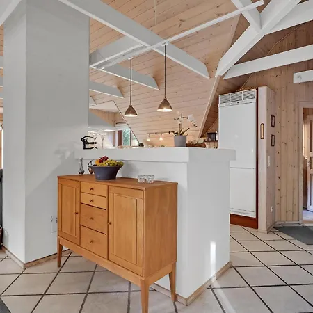 Stunning In With Kitchen Блаванн